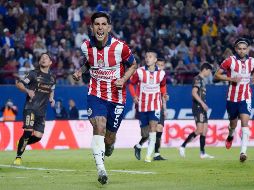 Chivas se lleva la victoria ante el Atlético de San Luis con un 2-0 a través de dos penales de la mano del capitán 