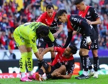 Aguirre, quien hizo su cuarto gol en lo que va del Clausura 2024, fue trasladado al hospital de inmediato  para su curación. IMAGO7.