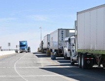 “En la tendencia mensual de estos cinco años, mientras en 2018 el promedio mensual era de 56 robos a transporte de carga al mes, en 2023 el porcentaje fue de 21 robos al mes”, dijo el Ejecutivo. ESPECIAL / SUN