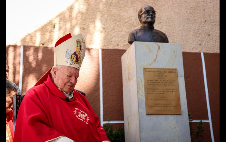 La misa fue ofrecida para todos los joyeros de la ciudad, sus familias y los hijos ausentes, la cual fue transmitida en vivo por María Visión y oficiada ante un templo abarrotado de creyentes. EL INFORMADOR / H. Figueroa
