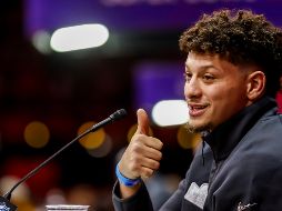A Patrick Mahomes no le quita el sueño el hecho de que los Chiefs han dominado la NFL. EFE/C. Brehman