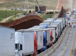 Según datos oficiales publicados este miércoles 7 de febrero, el déficit de EU en su comercio exterior de bienes y servicios cerró el año 2023 con una caída del 18.7 por ciento. EFE / ARCHIVO