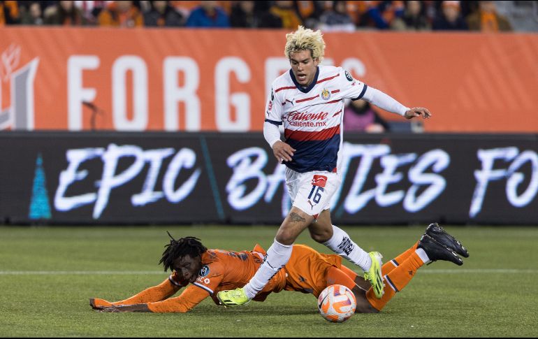 Seis años tuvieron que pasar para que Chivas regresar a la Copa de Campeones de la CONCACAF. AP/ N. Iwanyshyn