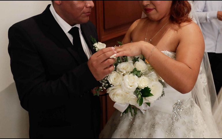 Para que una pareja pueda contraer matrimonio por lo civil, ambos interesados deben someterse a un examen de sangre ¿Para qué? SUN / ARCHIVO