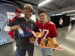 Los más de 65 mi aficionados presentes en el estadio podrán disfrutar de distintas opciones de alimentos. EL INFORMADOR.