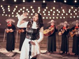 La cantante comenzó cantando baladas, pero de unos años a la fecha se ha enfocado en el regional mexicano. CORTESÍA