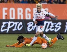 Las Chivas buscan no subestimar a su rival si es que quieren avanzar a la siguiente ronda de la Copa de Campeones. AP/ ARCHIVO.