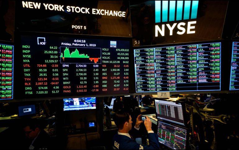 El índice Nasdaq, donde cotizan las grandes tecnológicas, cedió un 1.8%, hasta 15 mil 656 enteros. AFP / ARCHIVO