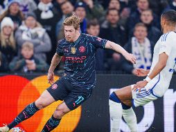 Recuperado de su lesión, Kevin de Bruyne (izq.) está mostrando un gran nivel con el City. EFE/L. Sabroe