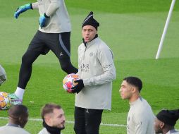 Lo que ocurra con Kylian Mbappé después de junio es incierto. EFE/T. Suárez