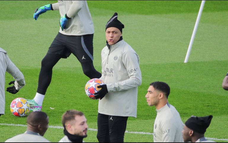 Lo que ocurra con Kylian Mbappé después de junio es incierto. EFE/T. Suárez