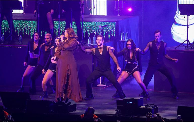 Yuridia ofrecerá hoy su segundo concierto en el Telmex; ayer cantó ante nueve mil personas. EL INFORMADOR/ H. Figueroa