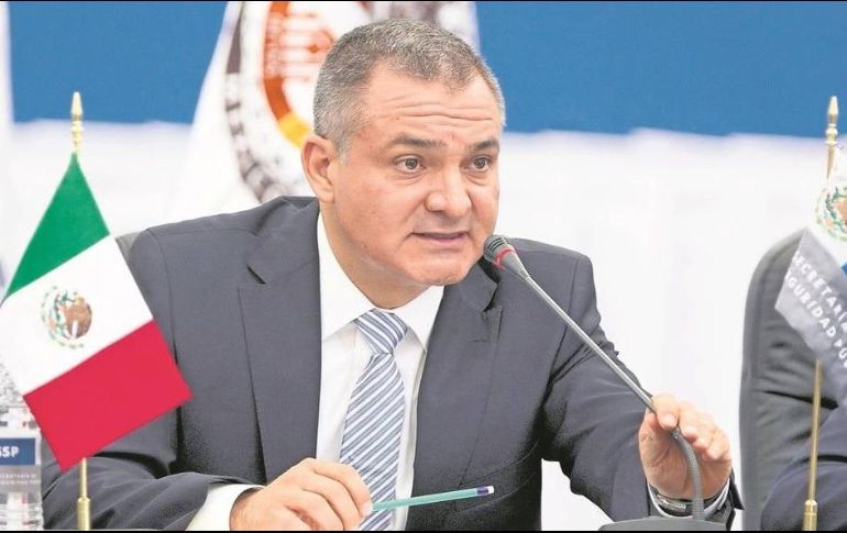 Cuestionado sobre si en las investigaciones contra García Luna se han encontrado nexos contra Calderón, el titular de la UIF respondió que se analiza la investigación de las cuentas que se operaron desde Barbados. SUN / ARCHIVO