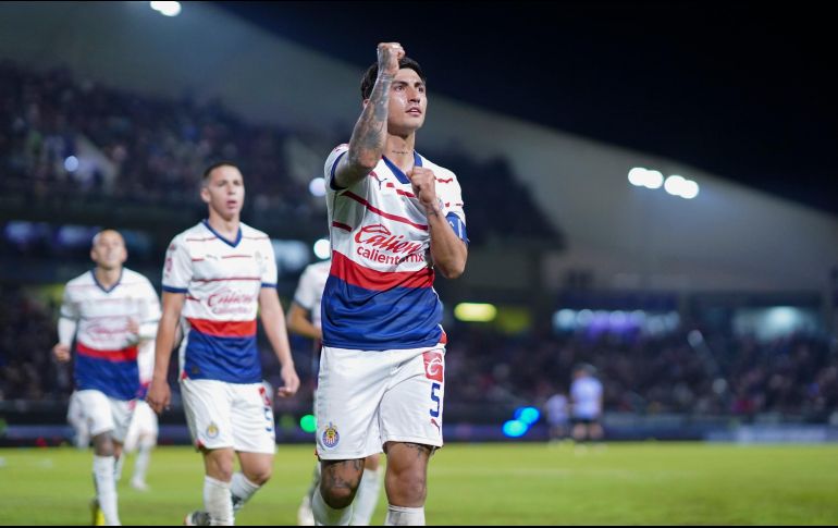 Víctor Guzmán anotó un total de ocho goles en su primer torneo con Chivas, y aunque en el segundo semestre con el club se fue en blanco luego de que el profe Pauno lo mandara a la banca, ahora está de vuelta. IMAGO7