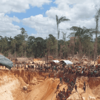 El derrumbe de una mina ilegal deja 15 muertos y 11 heridos: Gobierno venezolano