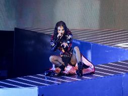 A pesar de que estos dos sujetos se abalanzaron contra la camioneta en la que iba Danna mientras se peleaban, y de que la cantante soltó algunos gritos, esta decidió tomar lo que presenció con humor, pues describió el hecho como una situación 