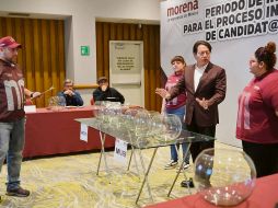 El sorteo para las candidaturas plurinominales de Morena se efectuó en su sede nacional. ESPECIAL