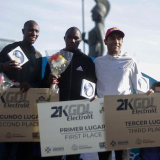 ¡Toma nota! estos son los cierres viales del 25 de febrero por el maratón “21K GDL”