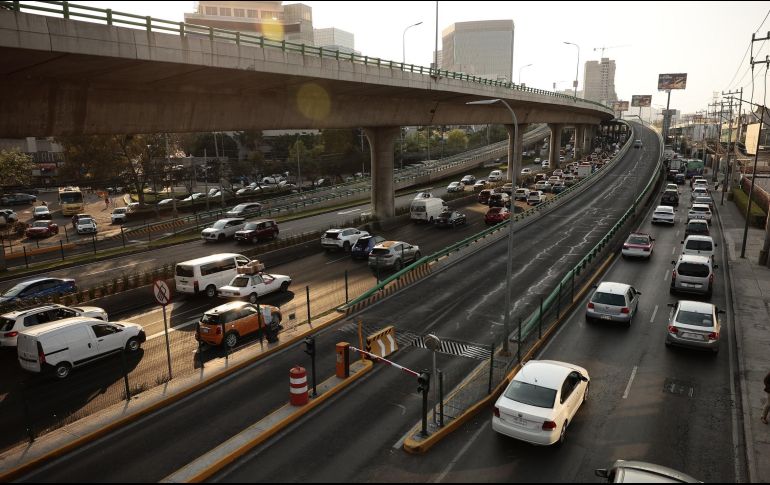 Las restricciones en la circulación comienzan a las 5:00 a las 22:00 horas. EFE/J. Méndez