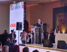 Destacó que han logrado grandes avances con las autoridades, como el proyecto académico Recrea, la entrega de computadoras para los maestros y la defensa de los libros de texto,en cuya redacción participaron maestros de aula. EL INFORMADOR / J. Díaz