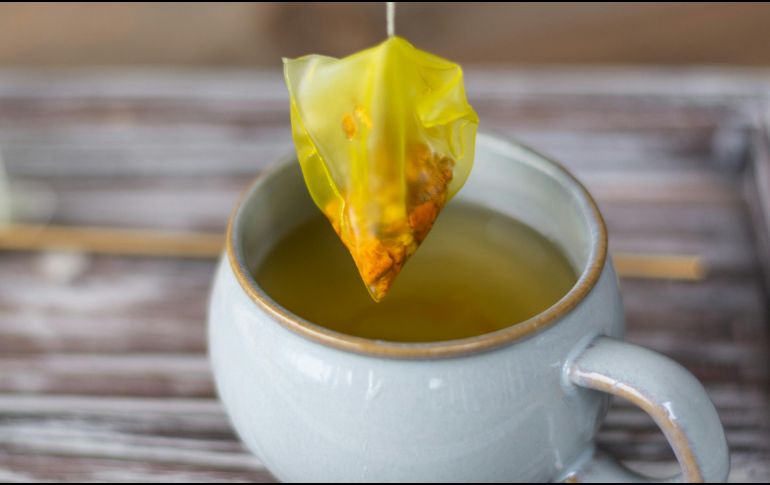 La cúrcuma ha sido objeto de interés creciente en el ámbito médico y científico debido a sus posibles beneficios para la salud. ESPECIAL / Foto de Tina Witherspoon en Unsplash