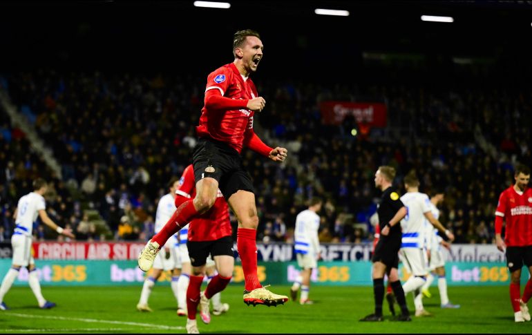 El PSV y Luuk de Jong siguen imparables en la Liga de Países Bajos y están a unos juegos de obtener el campeonato. EFE/EPA/O. Kraak