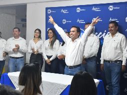 En su discurso, Murguía agradeció a quienes lo respaldaron en su registro y subrayó que su candidatura busca establecer un gobierno receptivo que aborde los problemas acumulados en Zapotlán el Grande a raíz de las administraciones deficientes de los últimos años. CORTESÍA