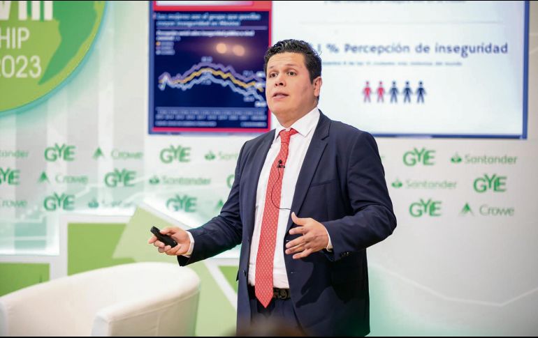 El diputado Julio Covarrubias apoyará en la campaña por la presidencia municipal de Guadalajara. ESPECIAL