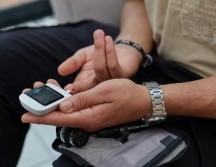 El control de niveles de azúcar en la sangre evitará complicaciones. ESPECIAL/ Foto de sweetlifediabetes en Unsplash