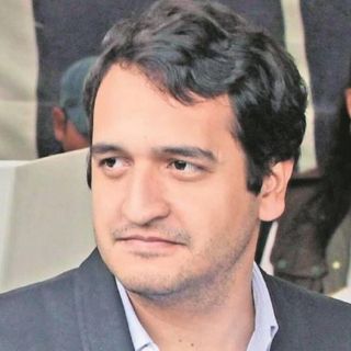 Esto cuesta comer en el restaurante donde hijo de AMLO fue visto con Alejandro Fernández