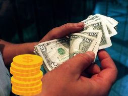 En la sesión overnight, el tipo de cambio presentó volatilidad con sesgo bajista. SUN / ARCHIVO