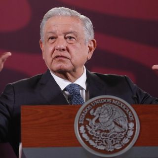 Esto dice López Obrador sobre llamar a sus simpatizantes a salir a las calles