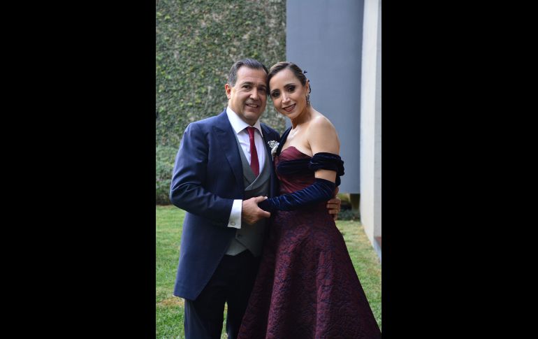 Andrés Macías y Mónica Barragán. GENTE BIEN JALISCO/ Marifer Rached