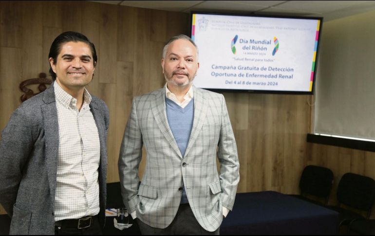 Jonathan Samuel Chávez Íñiguez y Jacob Sandoval Pamplona, invitan a la población a realizarse el examen. ESPECIAL