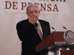 López Obrador indicó que primero realizará una gira por 23 estados del país para evaluar los avances en el mejoramiento del sistema de salud. SUN / C. Mejía