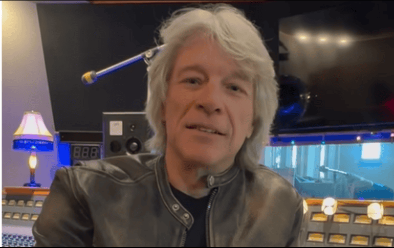 El respaldo del primo de Jon, Toni Bongiovi, fue lo que le permitió, junto a la banda Bon Jovi, lanzar su primer disco en el año 1984. INSTAGRAM/@jonbonjovi