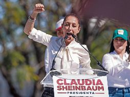 La candidata expuso sus propuestas  a sus simpatizantes en la Plaza de la Liberación. EL INFORMADOR/ H. Figueroa