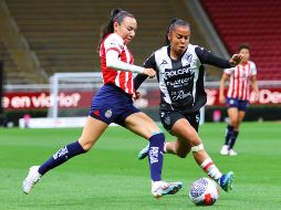 A pesar de la ausencia de Alicia Cervantes, las rojiblancas aprovecharon las debilidades defensivas del Necaxa para conseguir la victoria. IMAGO7/ Juan Carlos Cubeyro