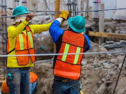 El IMSS destacó que los sectores económicos con el mayor crecimiento anual en puestos de trabajo formales en lo que va del año son el de construcción; transportes y comunicaciones; y comercio. EL INFORMADOR / A. Navarro