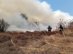 Los bomberos de la capital del país, informaron que el incendio había sido controlado durante las últimas horas de la tarde de este martes. X/ @Bomberos_CDMX.