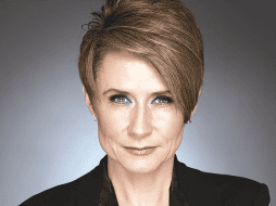 La Comisión de Debates del INE aprobó que los periodistas Denise Maerker y Manuel López San Martín como primeros moderadores. SUN