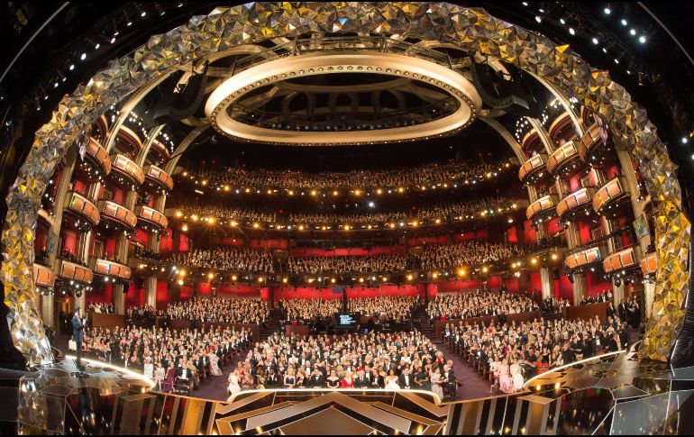 Protagonizado por la joven actriz Naíma Sentíes, 