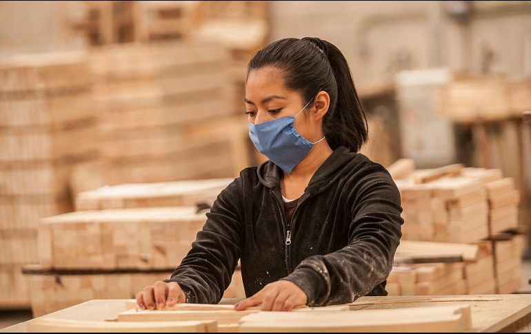 De acuerdo con las estadísticas, las mujeres ganan 30% menos que los hombres en empleos similares, en promedio. EL INFORMADOR/Archivo