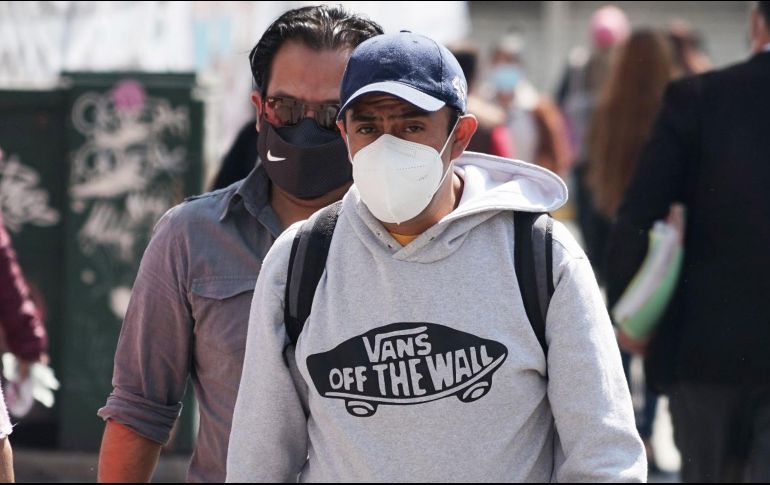 La OMS clasificó a JN.1 como una variante de interés debido a su rápida propagación y recalcó que las vacunas siguen protegiendo contra el virus. SUN/ Fernández.