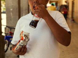 Los especialistas también lamentan que los malos hábitos comiencen desde la adolescencia e incluso desde la infancia. EL INFORMADOR / ARCHIVO