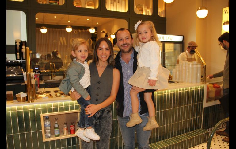 Regina Hernández, Juan Pedro, Alejandro y Camila Ochoa. GENTE BIEN JALISCO/ Esmeralda Escamilla