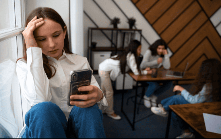 Muchas mujeres ignoran que son víctimas de stalkerware debido a que 