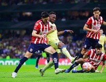 Juan Aguayo y Julián Quiñones, durante el partido de vuelta de los Octavos de Final de la Champions Cup de la CONCACAF 2024. IMAGO7/ Eloisa Sánchez