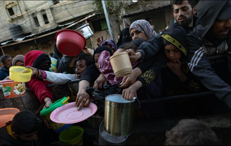 Israel no planea abrir más pasos fronterizos para permitir la entrada de ayuda humanitaria. EFE/ H. Imad