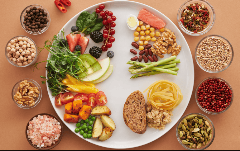 La falta de magnesio en el cuerpo puede ocasionar cansancio, dolores musculares, ansiedad, estreñimiento, migrañas, hipertensión y arritmias. ESPECIAL/Canva